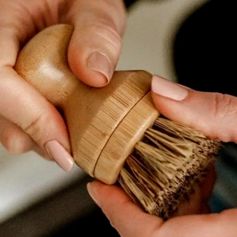 Wooden Pot Brush